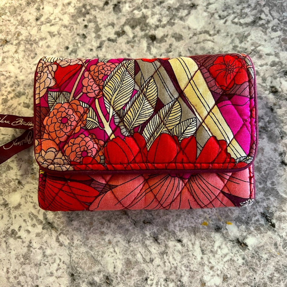 Vera Bradley trifold wallet